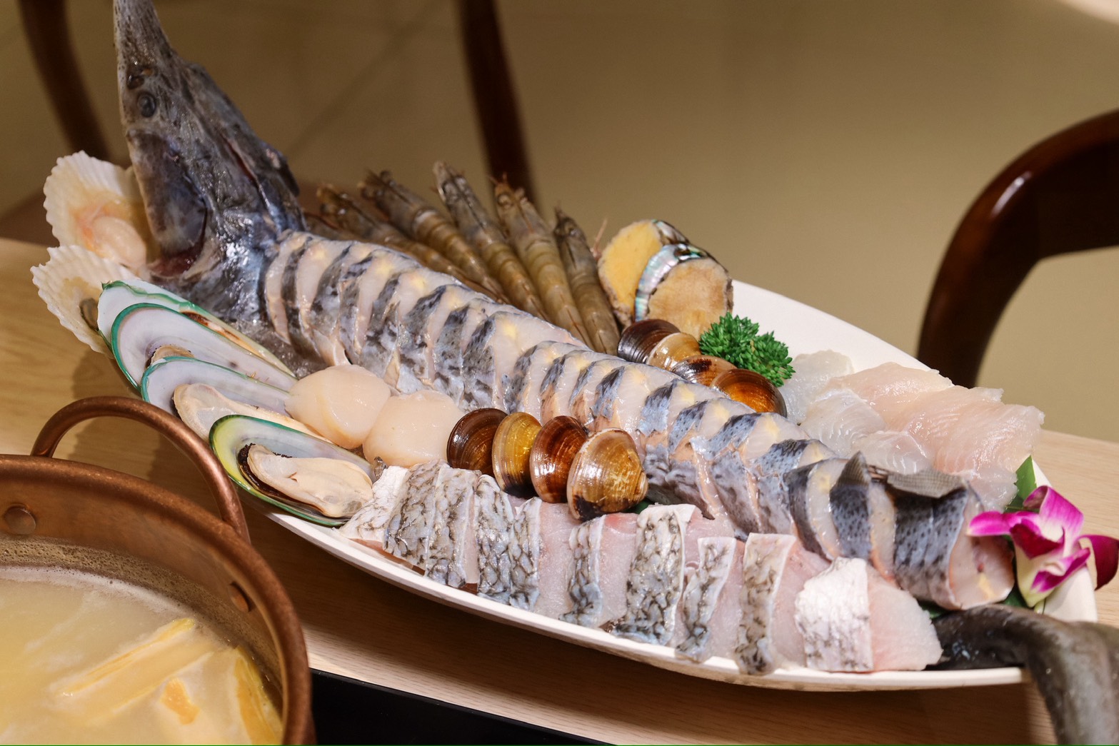 鳳山聚餐餐廳推薦|貓頭鷹鍋物