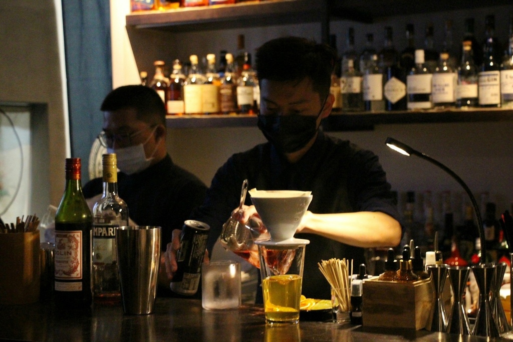 高雄餐酒館酒吧推薦崑崙客棧農16餐廳美術館餐廳高雄美食 (12).jpg